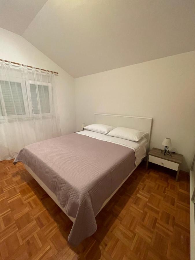 Apartman Josipa Appartement Biograd Na Moru Buitenkant foto